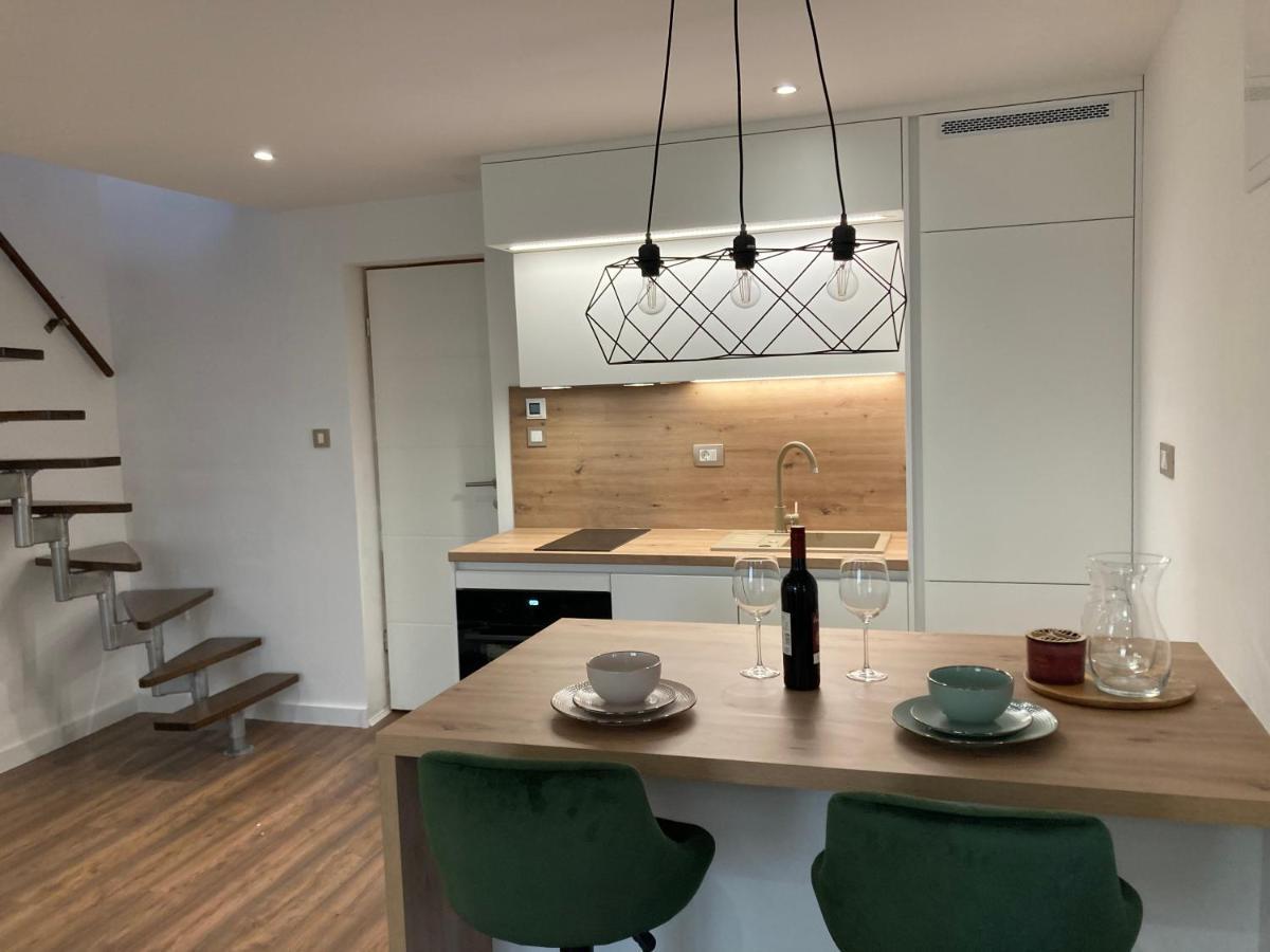 Luxury Apartman Nr Σίμπενικ Εξωτερικό φωτογραφία